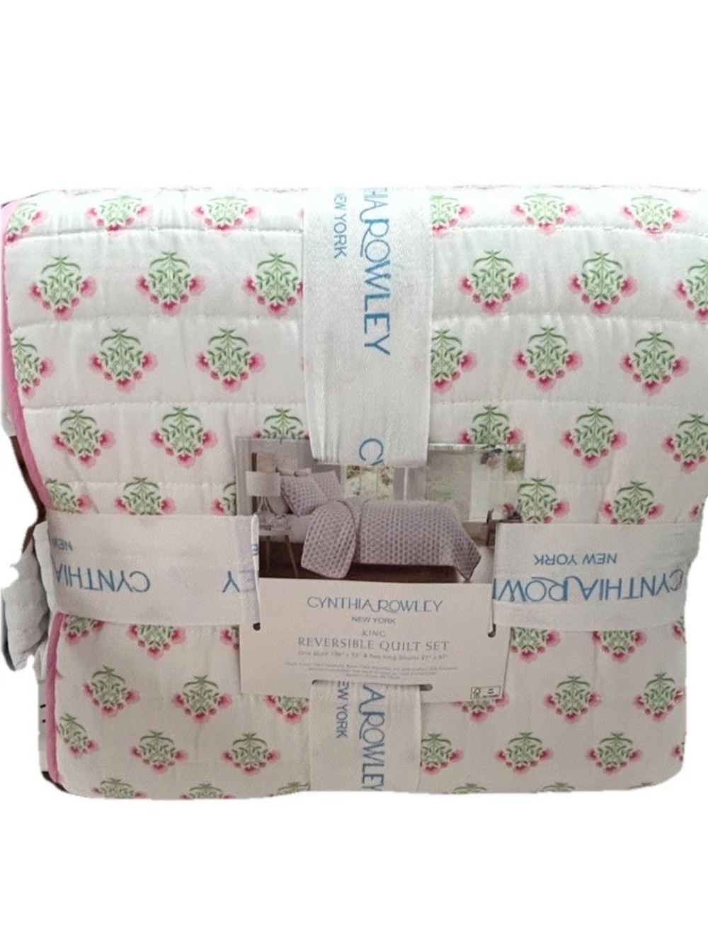 Cynthia Rowley King Pink, White and Green Floral Reversible King Quilt Set